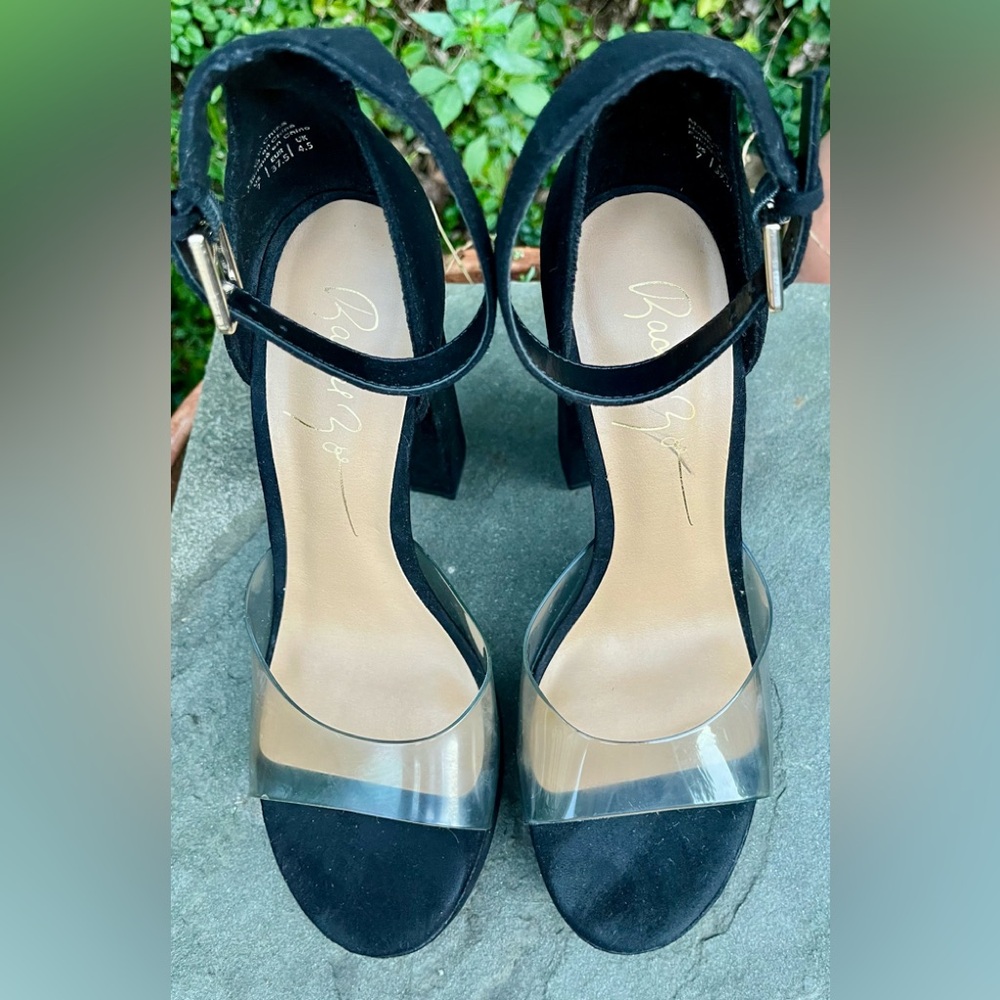 Rachel Zoe Black Suede Platform Block Heel Sandals size 7 never worn outside